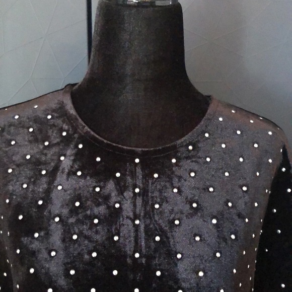 H&M black soft studded dress size medium - Picture 2 of 11